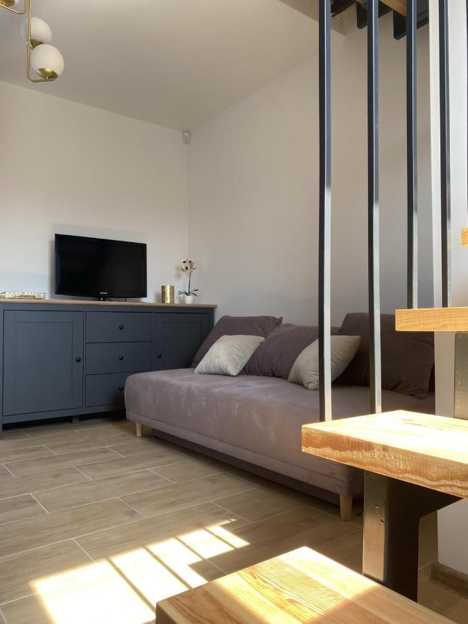 Pod Lipami Villa Dwikozy